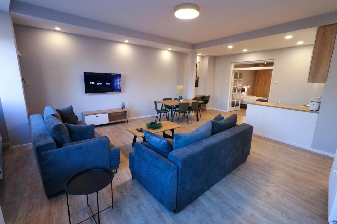 Heart Of Nis Lux Appartement Buitenkant foto