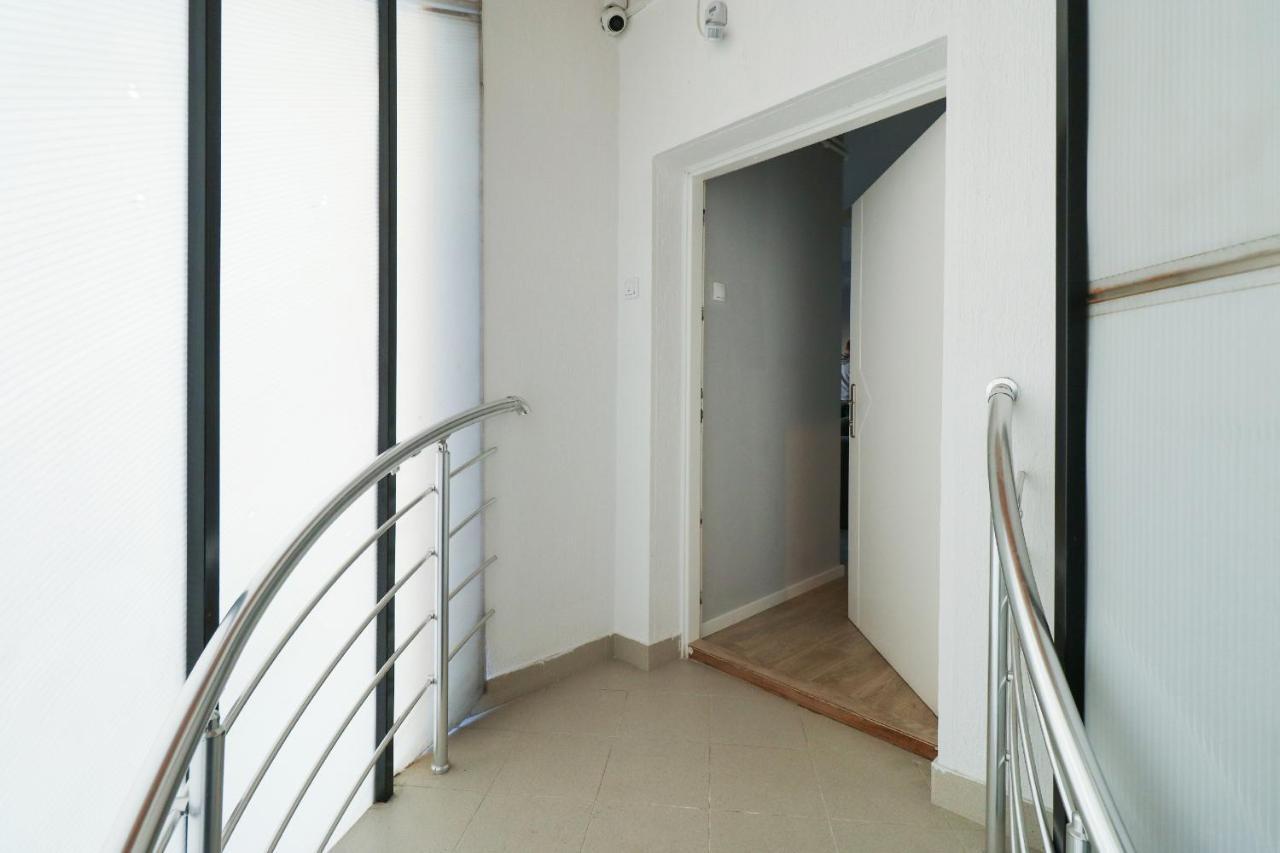 Heart Of Nis Lux Appartement Buitenkant foto