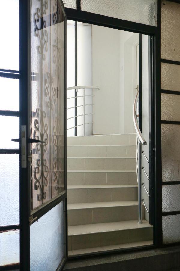 Heart Of Nis Lux Appartement Buitenkant foto