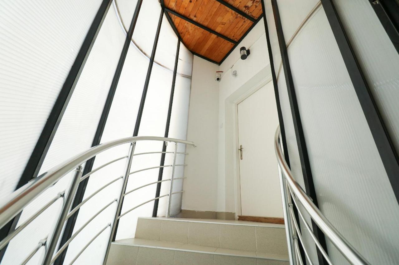 Heart Of Nis Lux Appartement Buitenkant foto