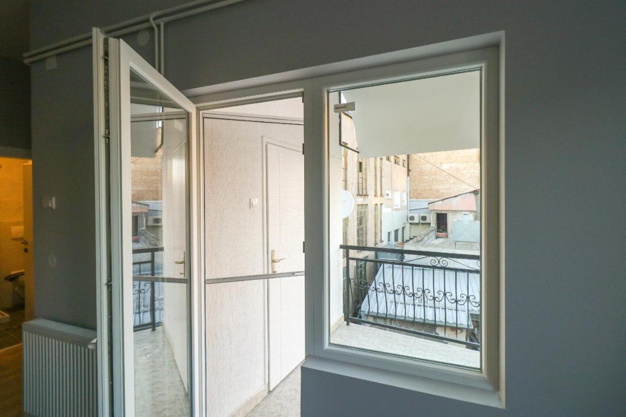 Heart Of Nis Lux Appartement Buitenkant foto
